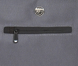 Targus 15" Monogram Sling – image 7