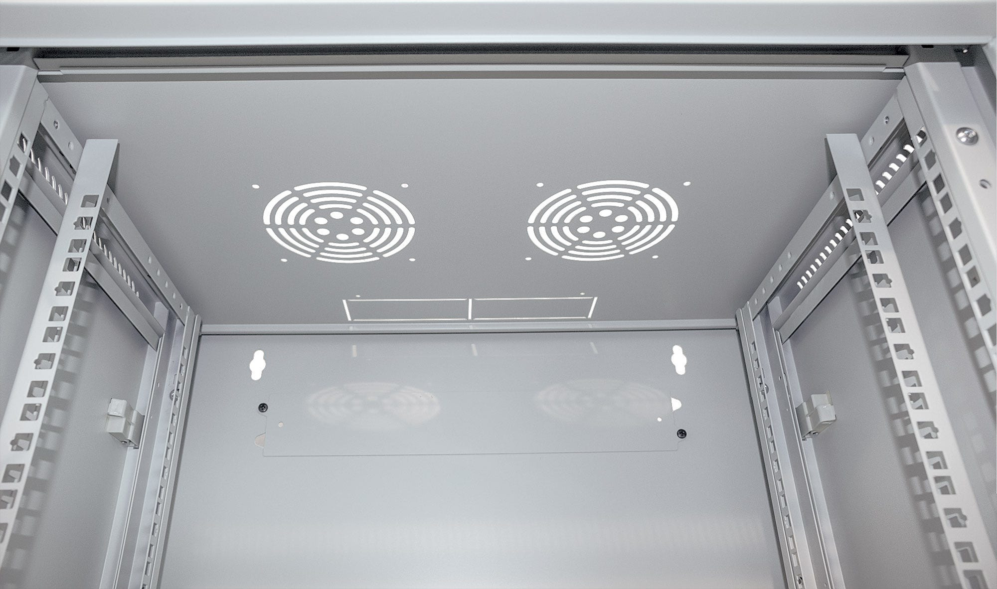 Intellinet 19" Network Cabinet - Wall Mount (Standard), 6U – image 9