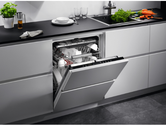 AEG FSE83847P Fully built-in 14 place settings – image 2
