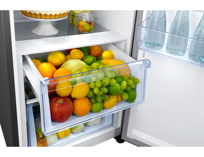 Samsung RR7000 fridge Freestanding – image 6