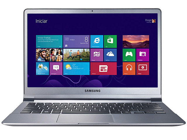 Samsung 9 900X3D-AD1BR Intel® Core™ i5 i5-2537M Laptop 33.8 cm (13.3") HD+ 4 GB DDR3-SDRAM 128 GB SSD Windows 8 Silver – image 1