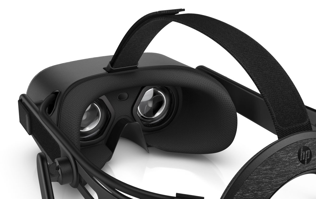 HP Reverb Virtual Reality – image 6