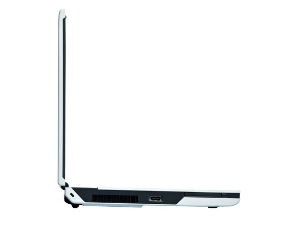 Fujitsu AMILO Pa 3515_NR004 – image 5