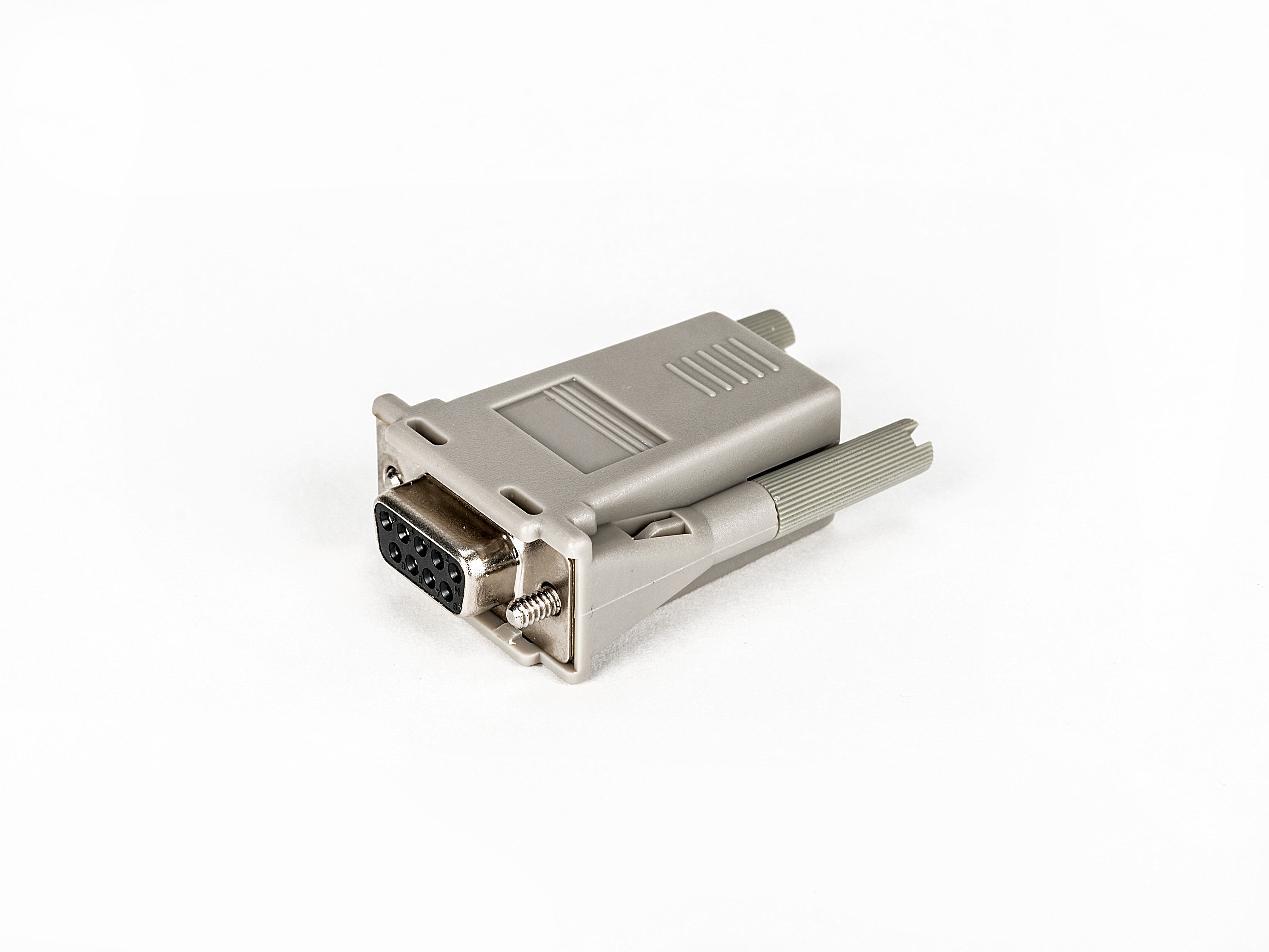 Vertiv Avocent RJ45 to DB9F cross converter networking cable. Connector 1: RJ-45, Connector 2: RJ-45