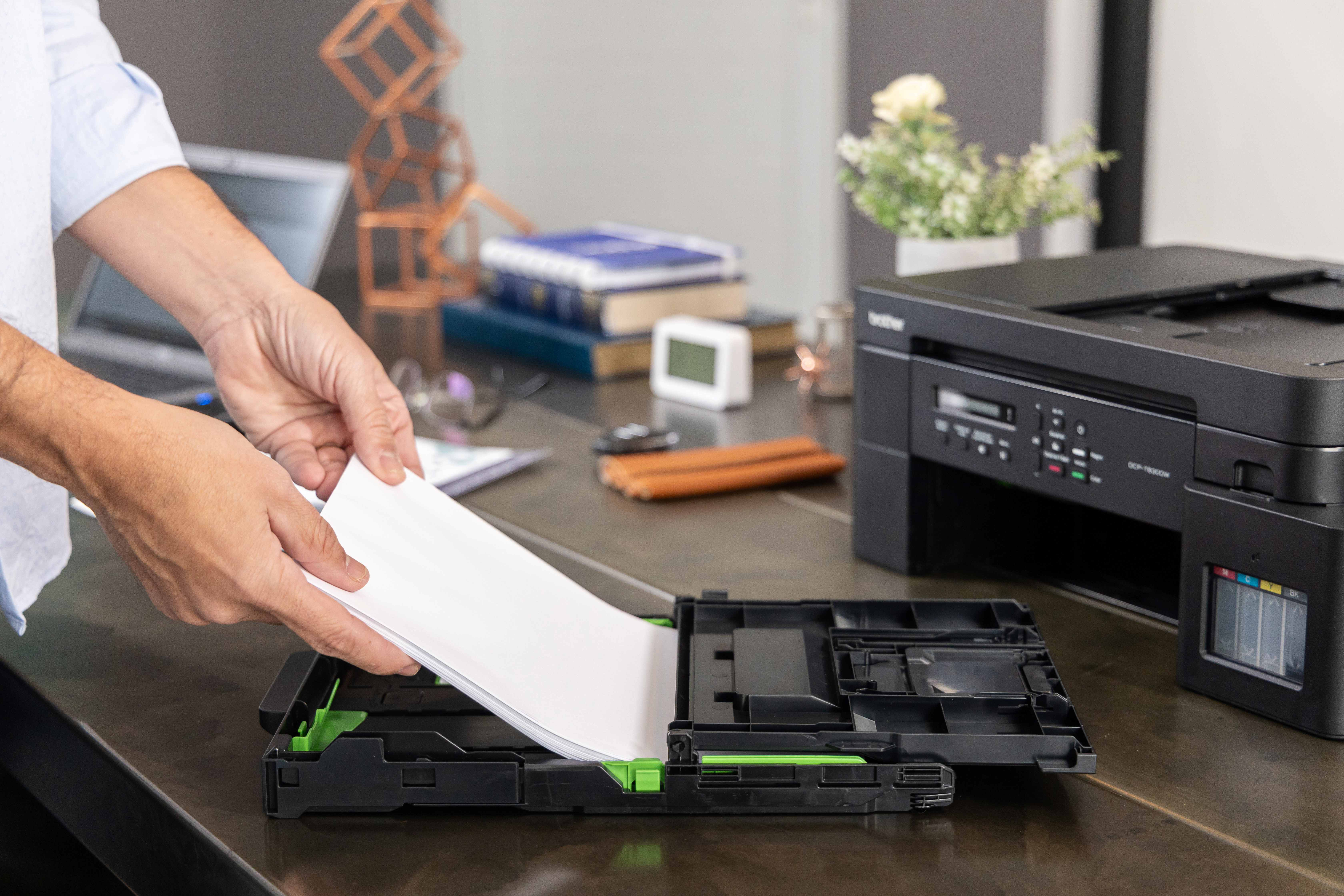Multifuncional Brother DCP-T830DW - 30ppm Negro - 26ppm Color - Tinta Continua - Wi-Fi - USB - Dúplex - DCPT830DW Multifuncional Brother DCP-T830DW - 30ppm Negro - 26ppm Color - Tinta Continua - Wi-Fi - USB - Dúplex - DCPT830DW