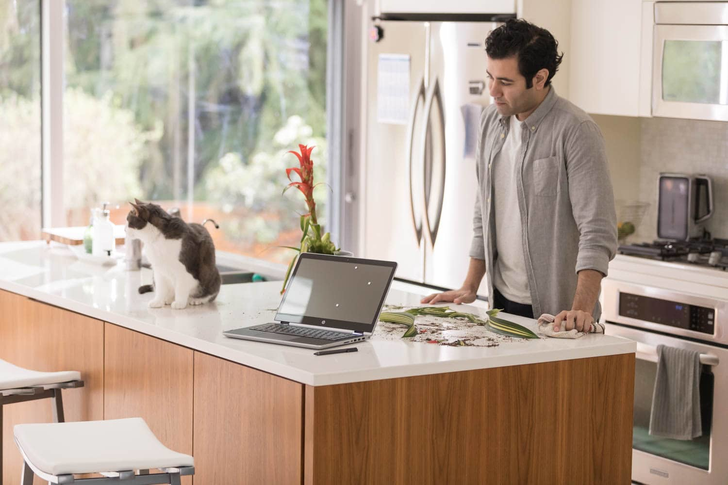 HP Pavilion x360 14-cd0017tu Intel® Core™ i3 i3-8130U Hybrid (2-in-1) – image 8