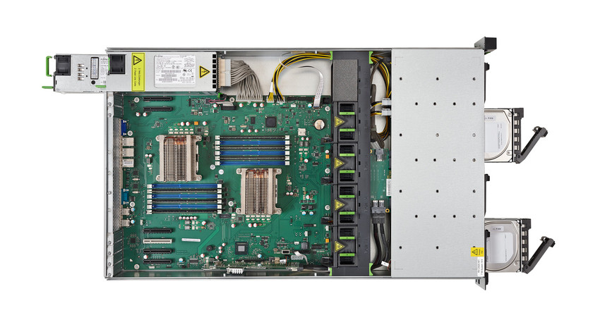 Fujitsu RX2540 M1 – image 4