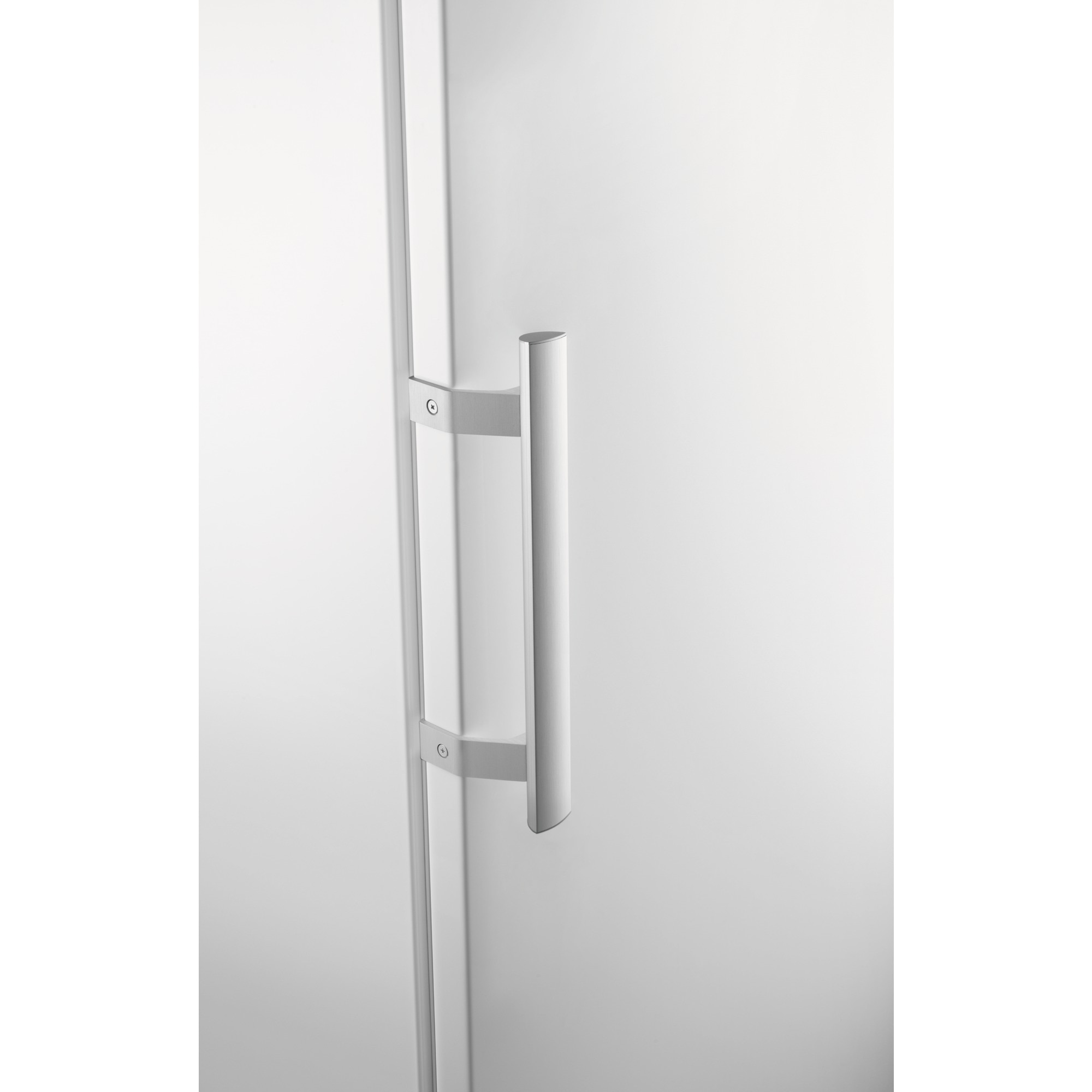 Electrolux LUT5NE26W Upright freezer Freestanding – image 8