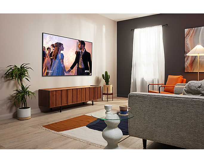 Samsung GQ55Q70BATXZG TV – image 7