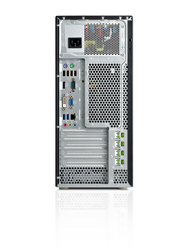 Fujitsu CELSIUS W530 – image 3