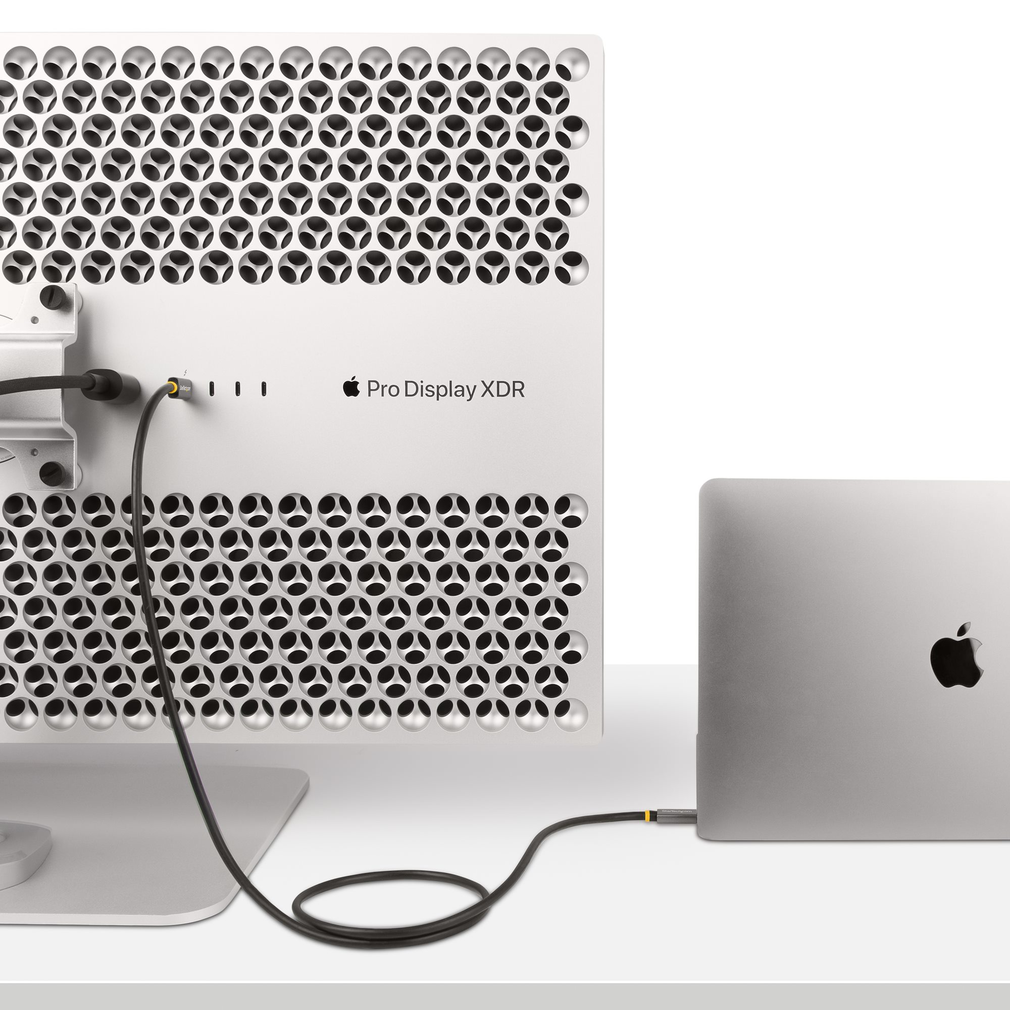 صورة StarTech.com 1م كابل USB4 USB-C، 40 جيجابت في الثانية، 100 واط PD