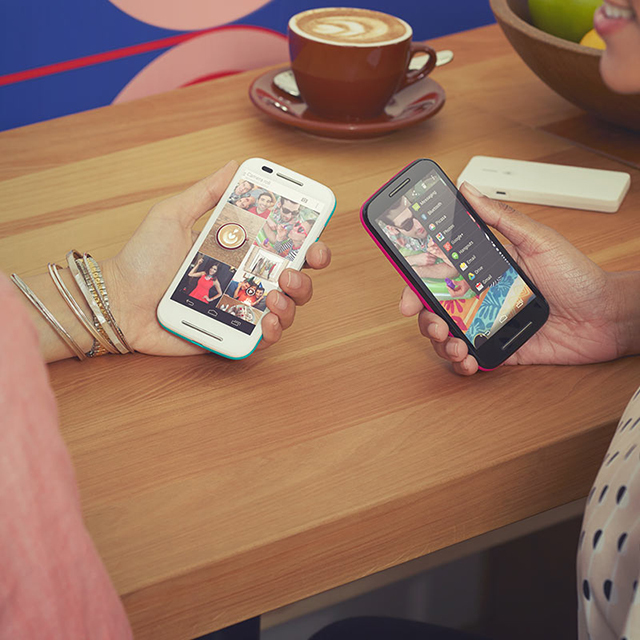 Motorola SM3817AD1F1 smartphone – image 2