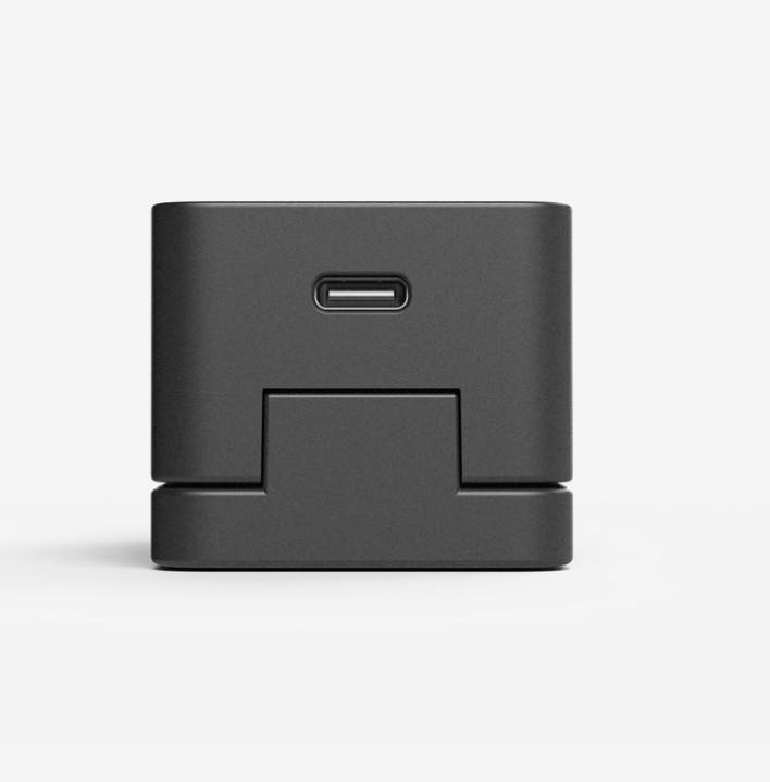 Lenovo Hub for Microsoft Teams Rooms + Huddly IQ + 5m Cable – image 8