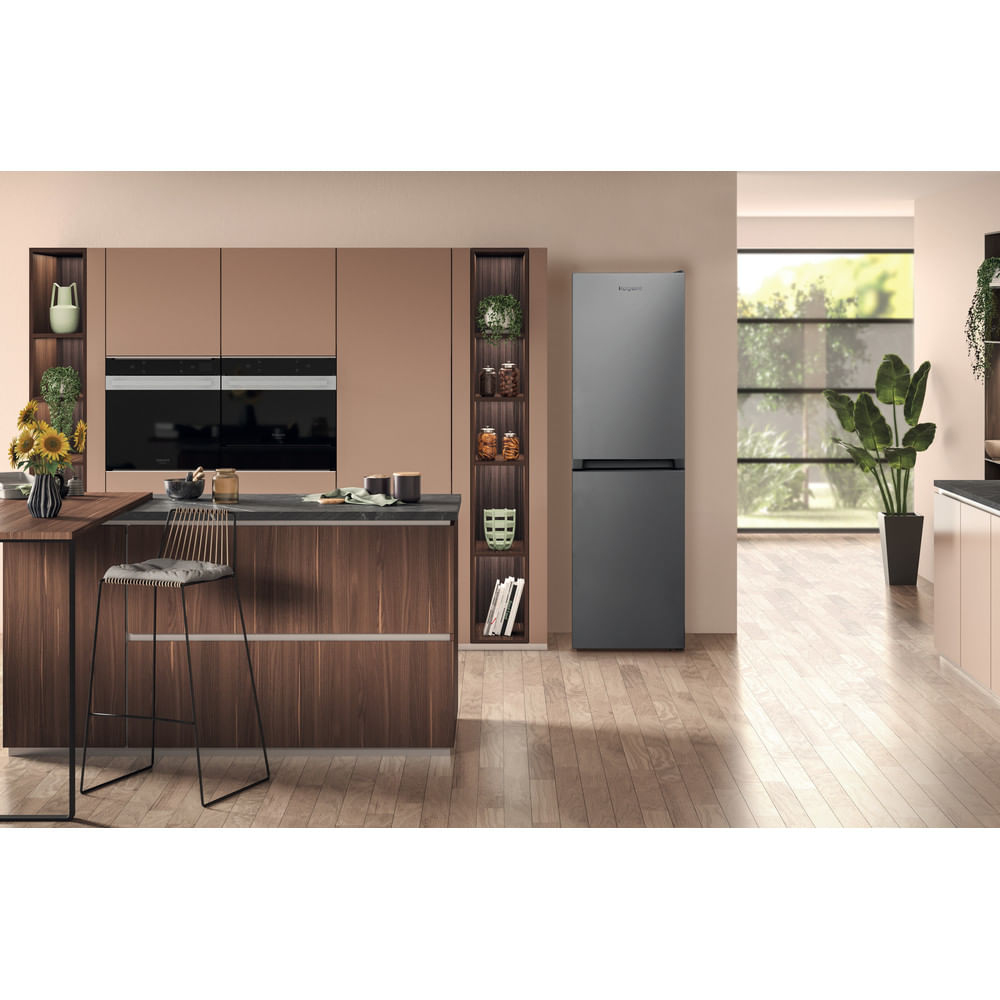 Hotpoint HBNF 55182 S UK — vue 1 sur 2