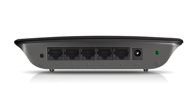 Linksys SE1500-EE network switch Unmanaged Black – image 3