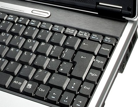 ASUS F9F-2P038E laptop Intel® Core™2 Duo T5500 – image 9
