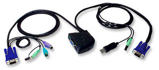 Intellinet 172370 KVM switch Black – image 1