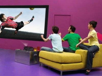 Epson EH-TW450 + 80'' Screen + Game – image 9