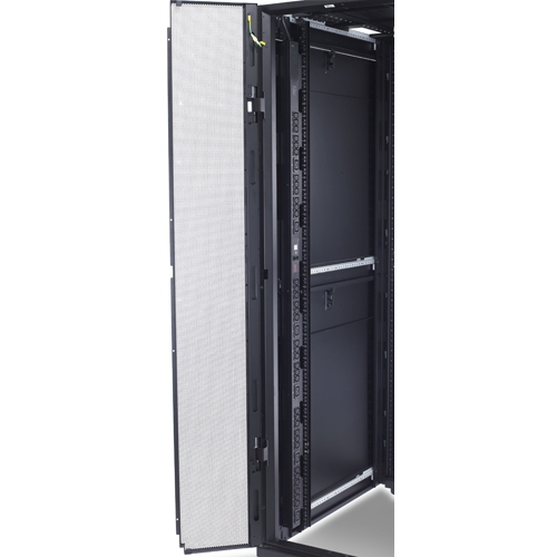 APC Rack PDU, Metered, Zero U, 11kW, 230V, (36) C13 & (6) C19 – image 4