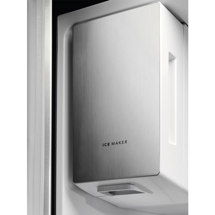 AEG RMB96726VX side-by-side refrigerator Freestanding – image 7