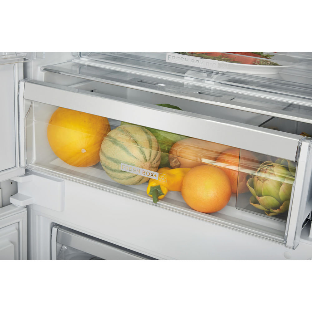 Whirlpool SP40 802 EU 2 – image 9