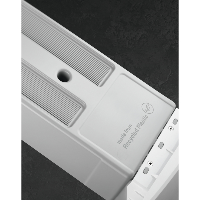 AEG TR819P4E tumble dryer Freestanding Front-load – image 3