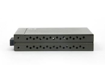 LevelOne 10/100BASE-TX to 100BASE-FX SMF SC Converter, 30km – image 5