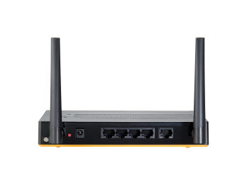 LevelOne 300Mbps Wireless HomeGuard 22 Router – image 3