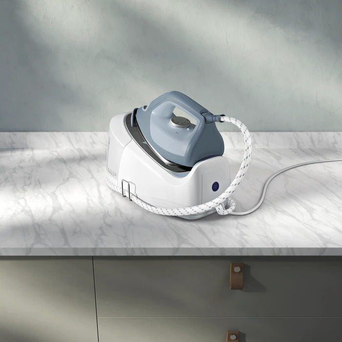 Electrolux E6ST1-6DB 2000 W 1.2 L RESILIUM soleplate Blue, White – image 4