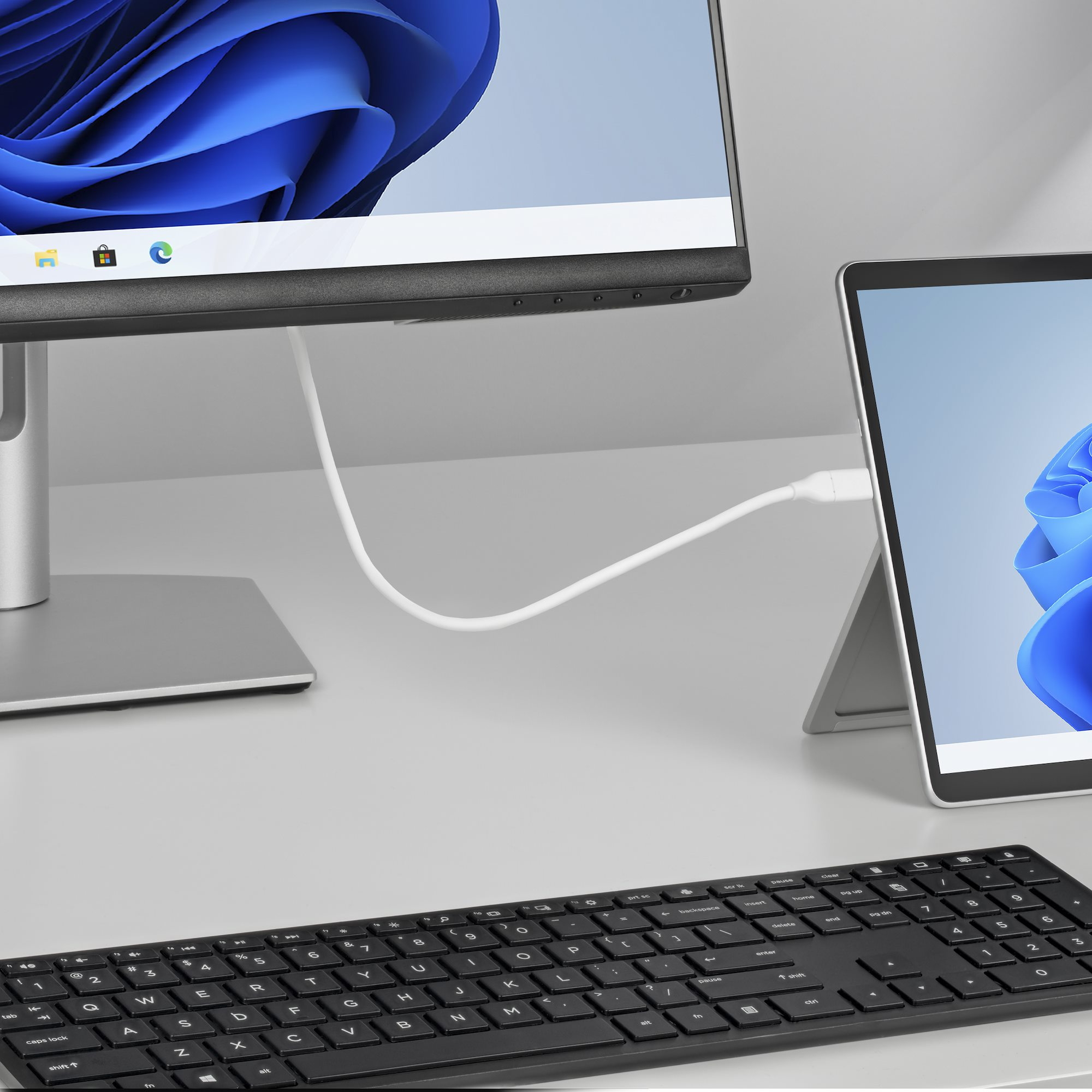 Resim StarTech.com CDP2DP2MBW USB-C - DisplayPort 1.2 Video Kablo Adaptörü, 1.9m, Beyaz