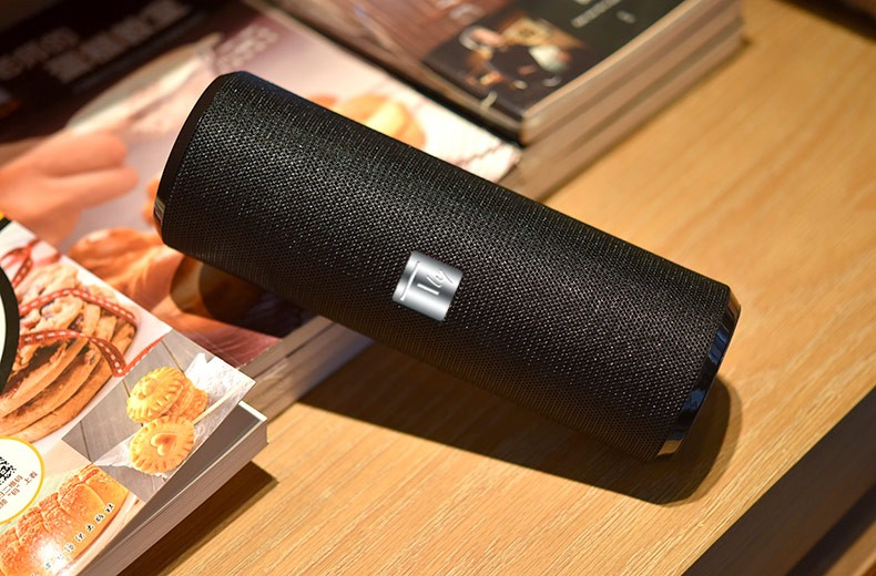 Techly Portable Bluetooth Tube Speaker with FM Radio MicroSD Reader USB – image 5