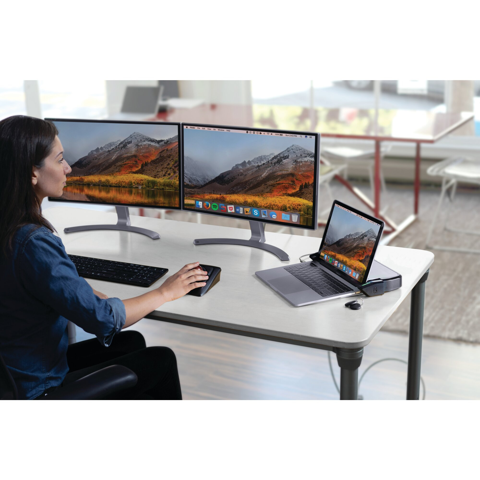 Kensington LD5400T Multi-User Thunderbolt 3 40Gbps Dual 4K Dock w/ K-Fob Smart Lock – image 2