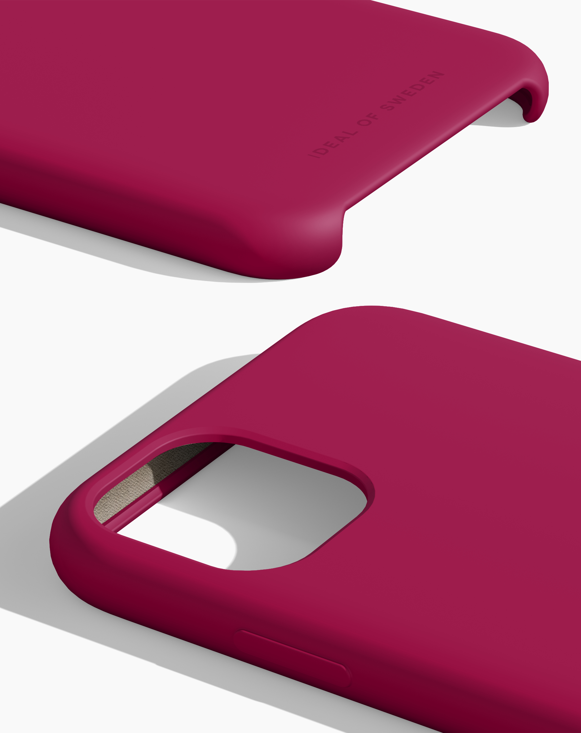 iDeal of Sweden Silicone Case iPhone 11/XR Magenta – image 1