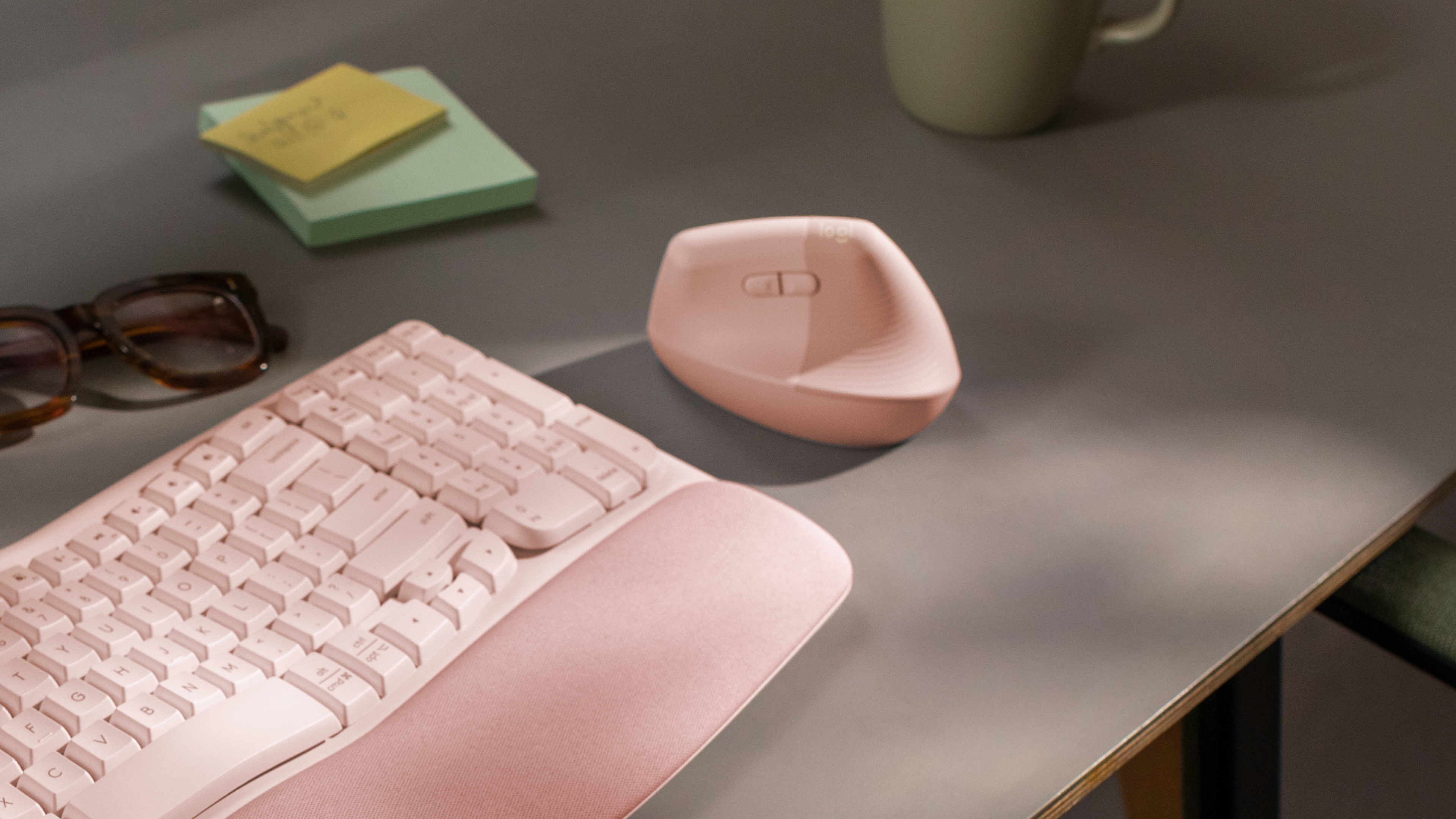 MOUSE LOGITECH LIFT VERTICAL ERGONOMIC