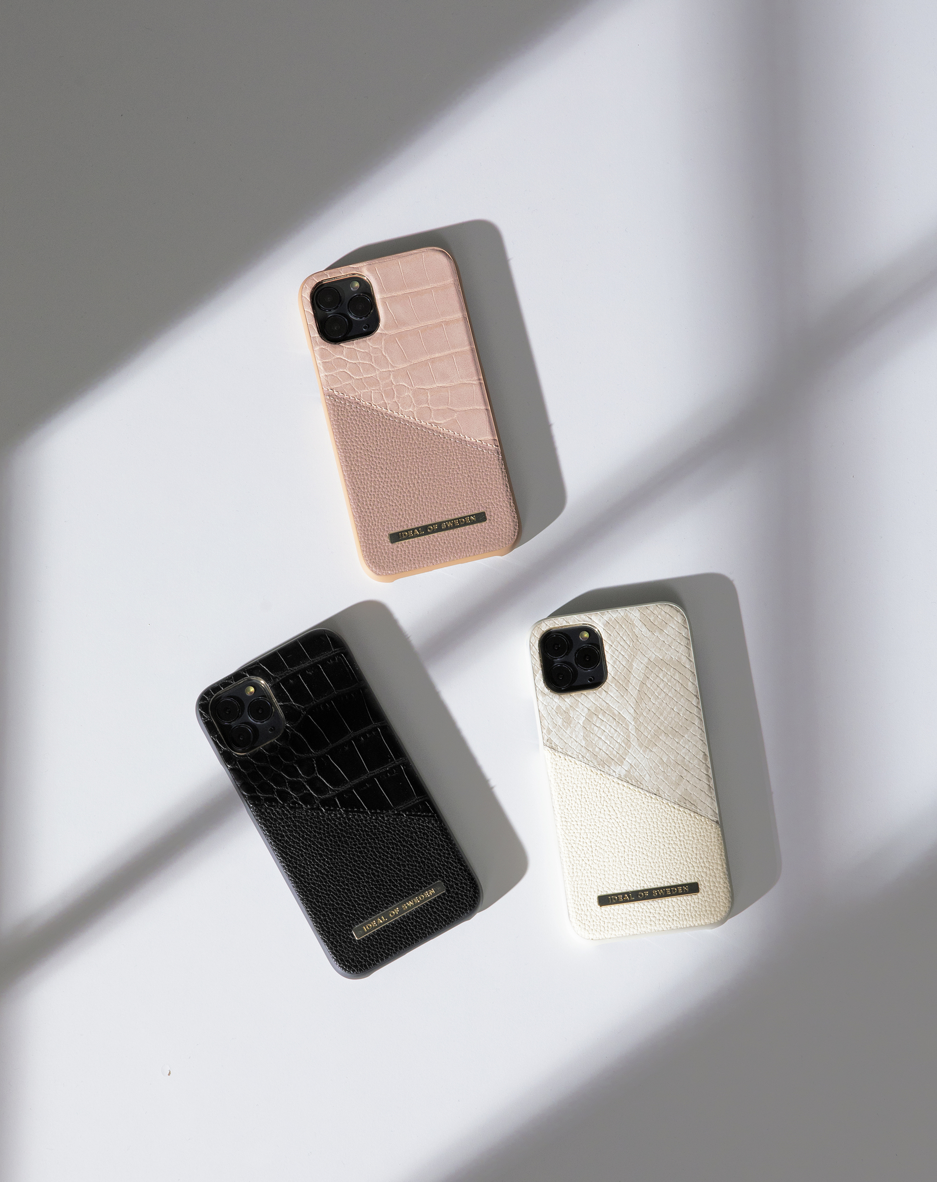 iDeal of Sweden Atelier mobile phone case – image 4