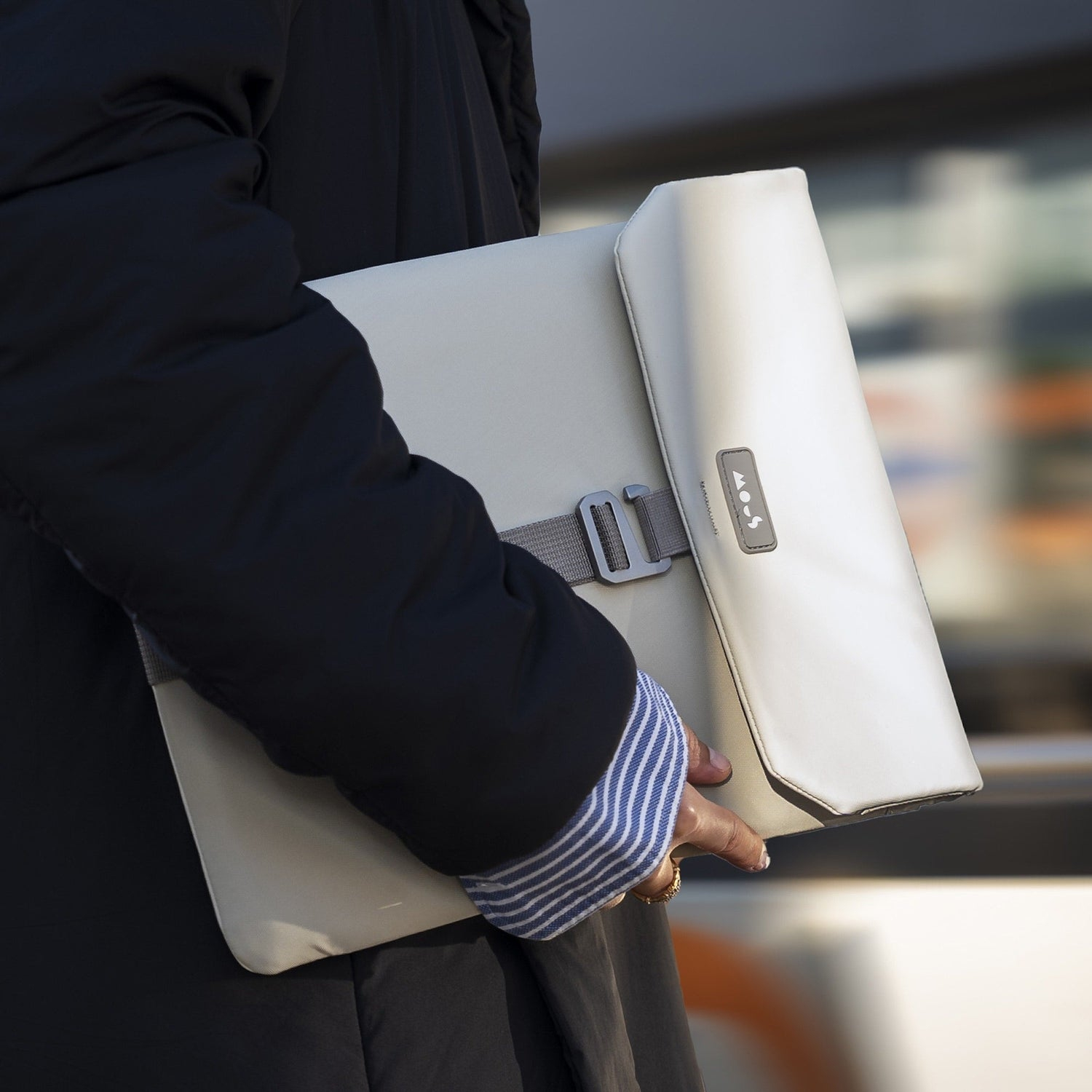 Mous Universal Laptop Sleeve – Stone – image 2