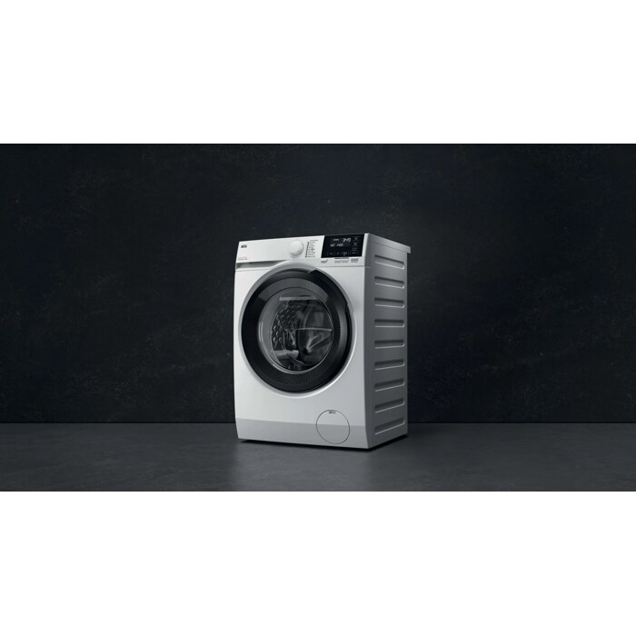AEG Series 7000 LFSR71844B washing machine Front-load – image 3