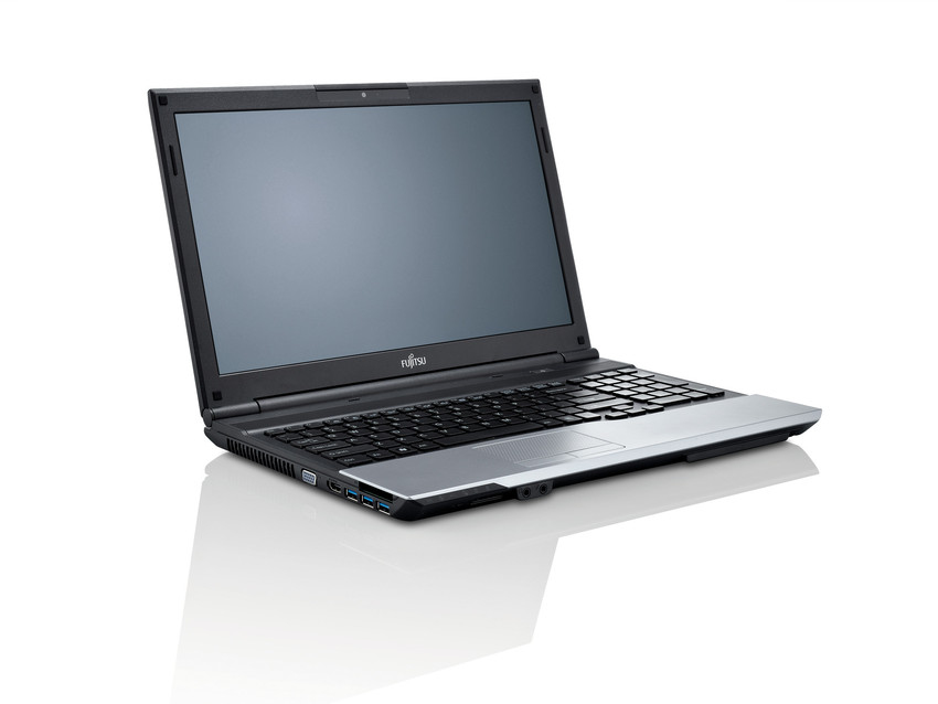 Fujitsu A532 + USB Port Replicator