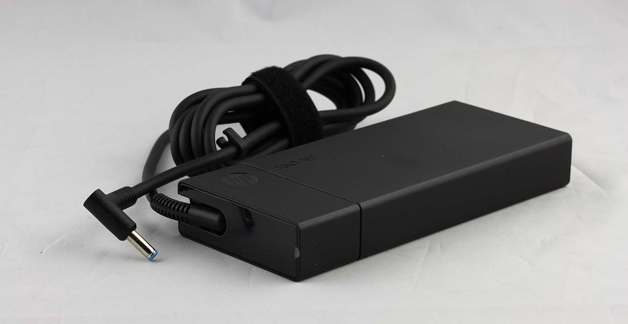 HP 776620-001 power adapter/inverter Indoor