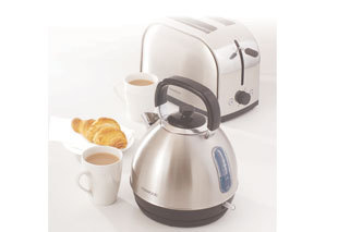 Kenwood SKM110 Traditional Kettle – image 3
