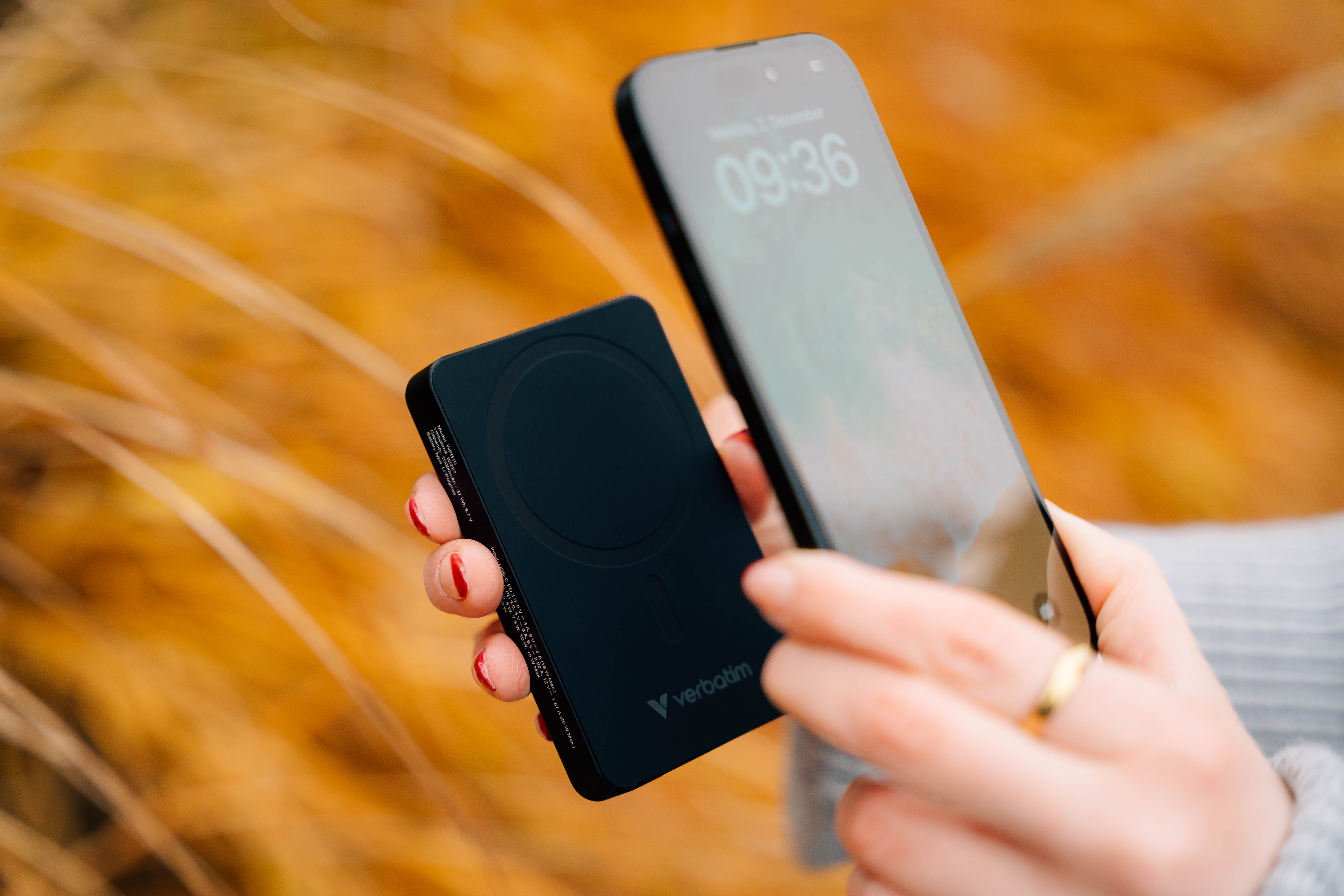 Verbatim Charge´n´Go Magnetic Wireless 10000mAh black retail