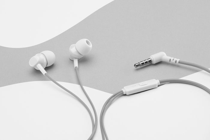 Cellularline Stylecolor Earphones - Jack – image 2