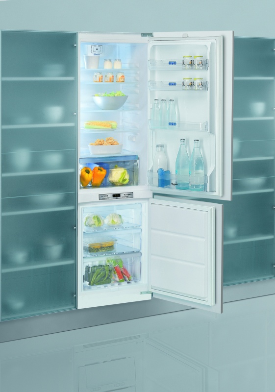 Whirlpool ART 465/A++ – image 1