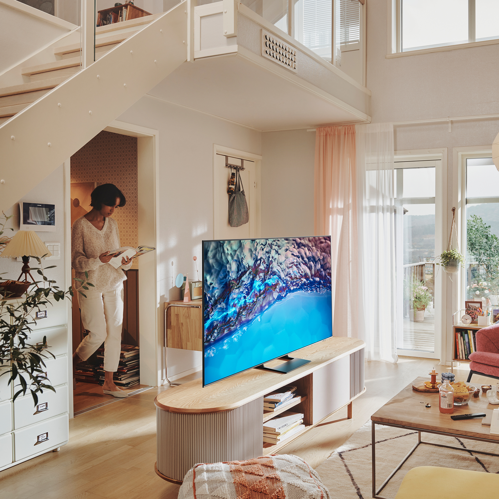 Samsung Series 8 UE65BU8570 – image 3