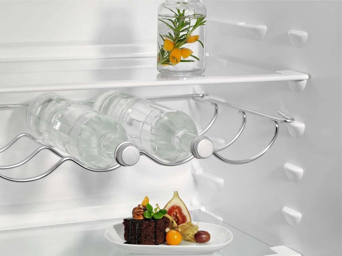 Electrolux KRS4DE18S fridge Built-in – image 2