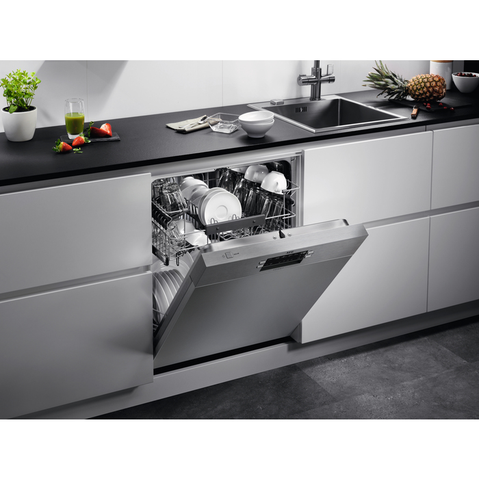 AEG FUB52600ZM Semi built-in 13 place settings – image 6