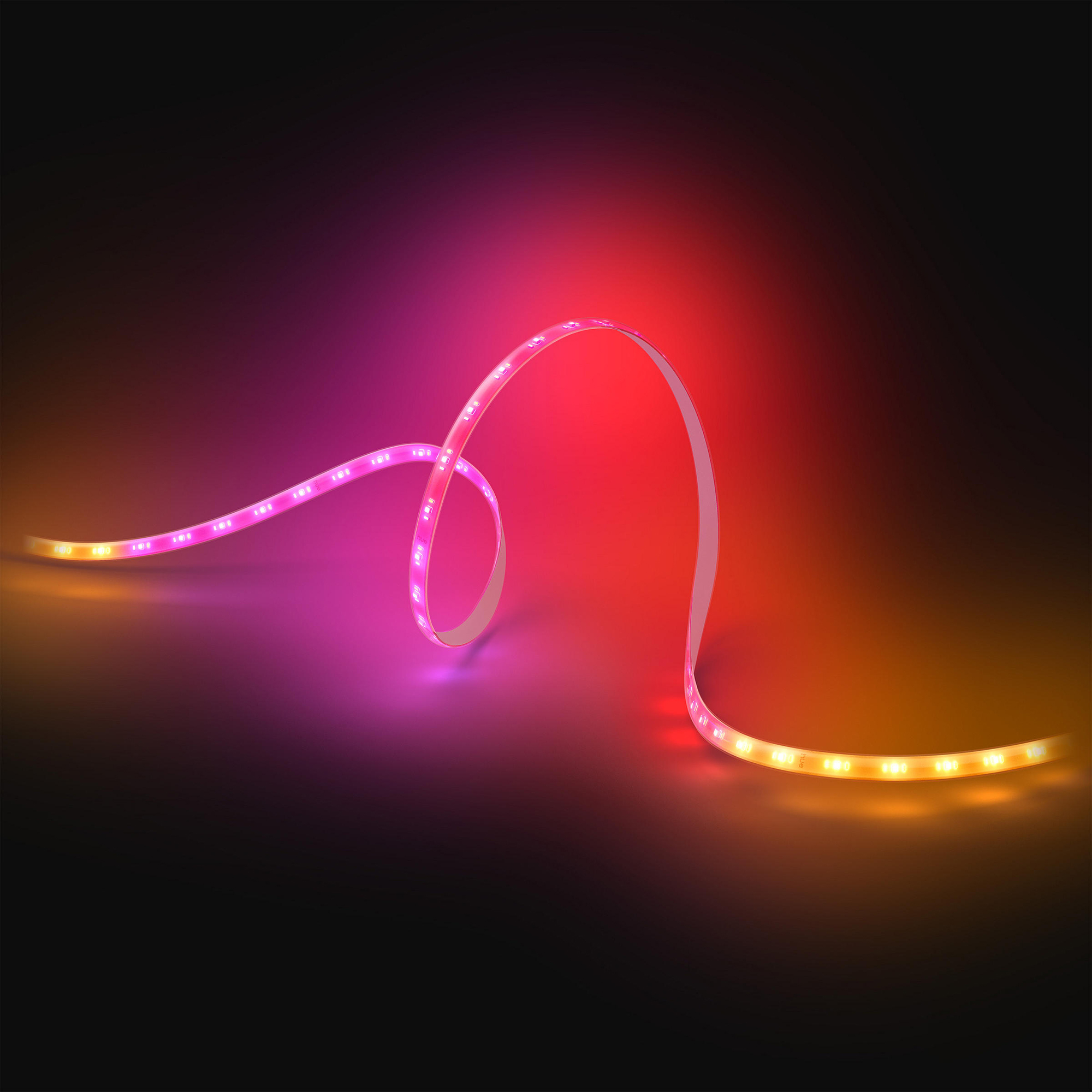 Philips by Signify Philips Hue Indoor Indirect RGBWWIC lightstrip 3m – image 4