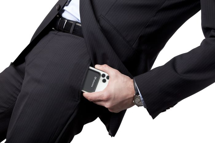 Cellularline Octopus Wireless Powerbank 5000 - Wireless Smartphones – image 5