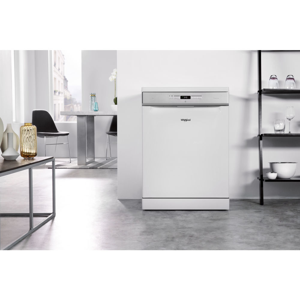 Whirlpool SupremeClean Freestanding 14 place settings – image 4
