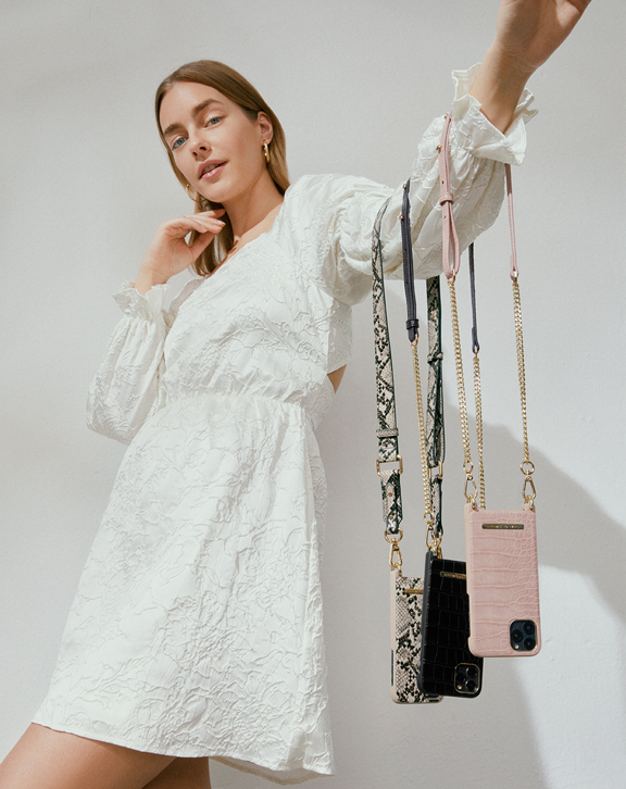 iDeal of Sweden ATELIER NECKLACE CASE – image 5